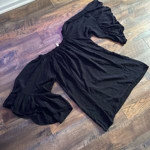 Off shoulder batwing sleeve dress